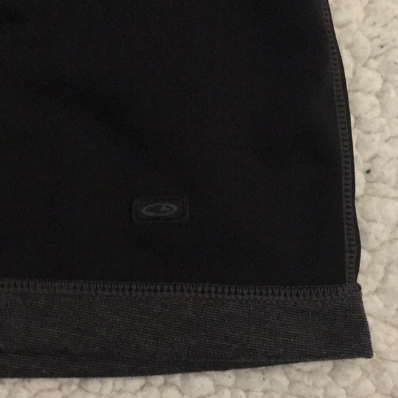 SALE!! Winter performance cap - Picture 3 of 4